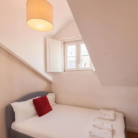Flh Portas Do Sol Duplex With Terrace Apartment Lisbon